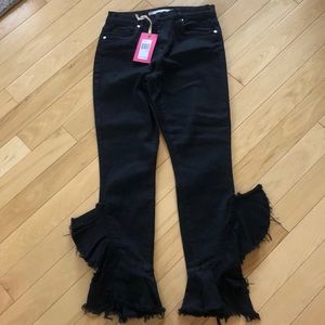 Chelsea & violet black jeans.